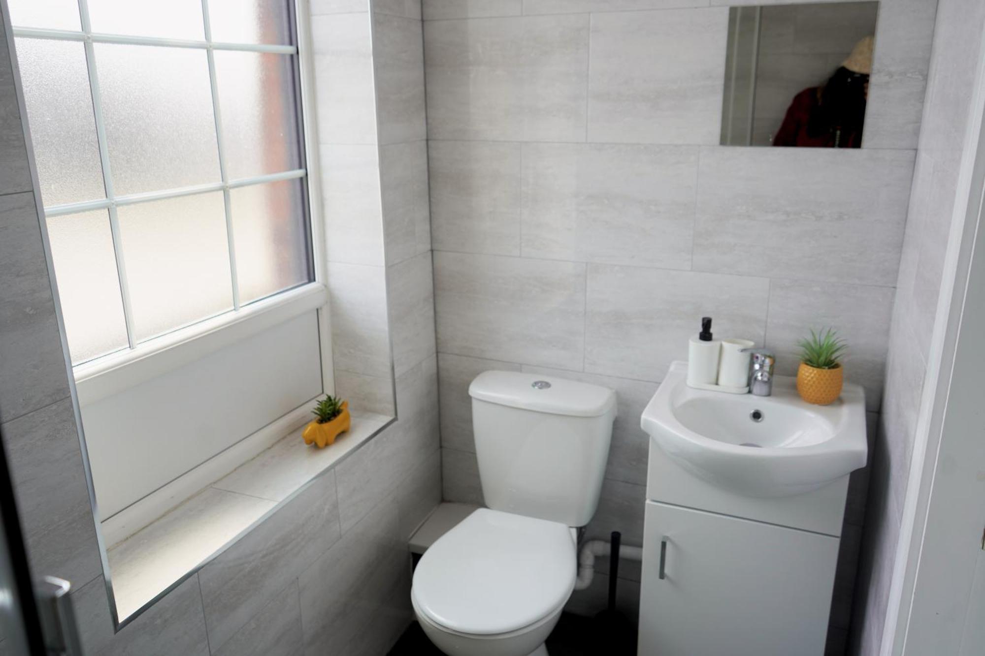 Bright And Spacious Studio In Central Birmingham Exteriör bild